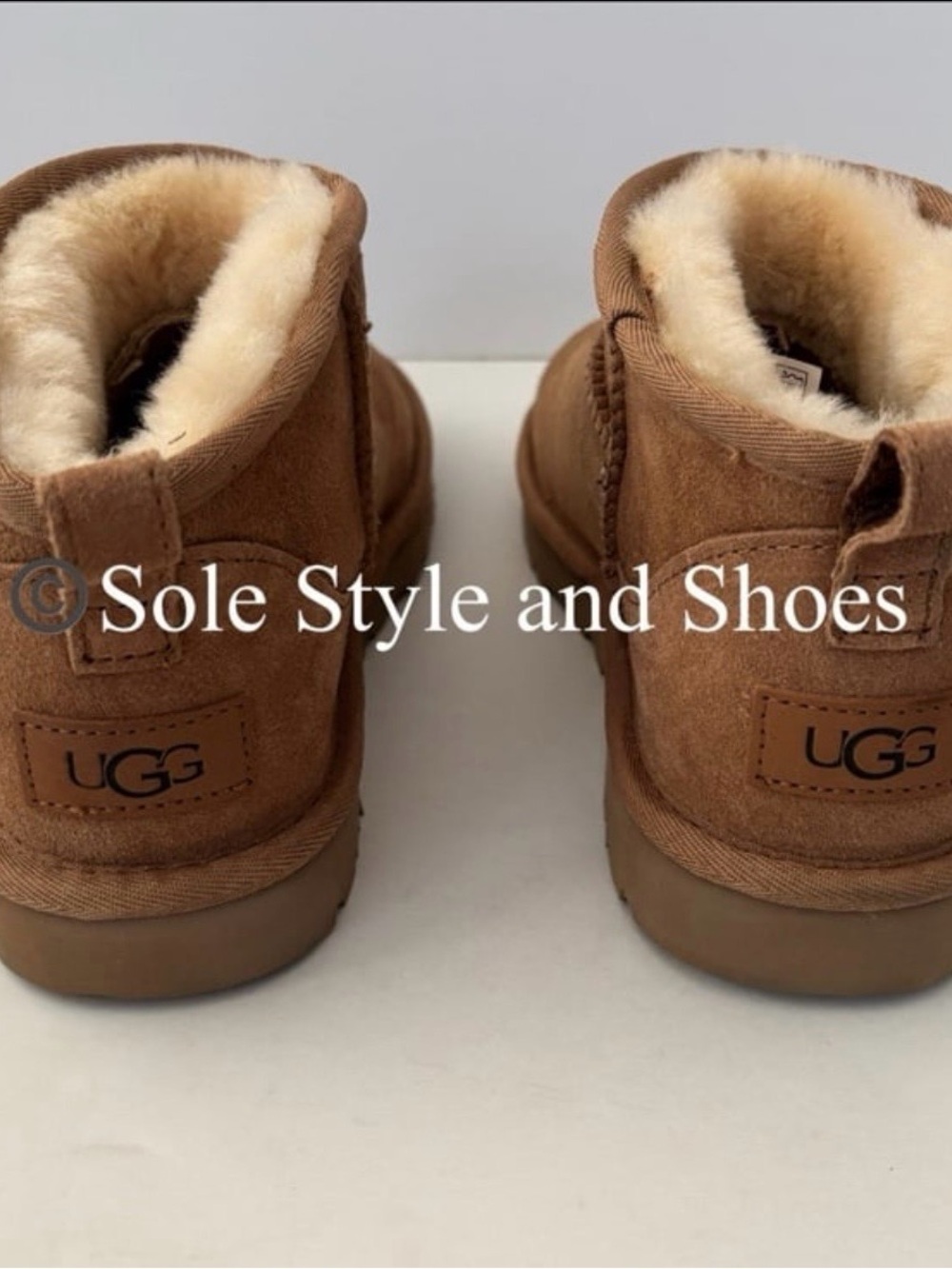 UGG Classic Ultra Mini Boots Chestnut 8 New without Box - Picture 7 of 11